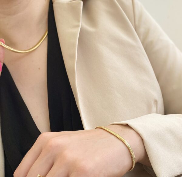 Pulseira Lacraia em banho de Ouro 18K