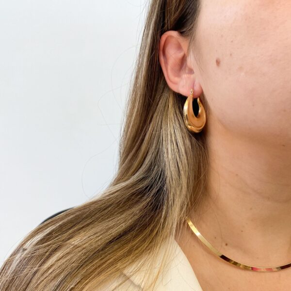 Argola Blonde em banho de Ouro 18K - Imagem 2