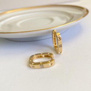 Argola Tiffany P em banho de Ouro 18K