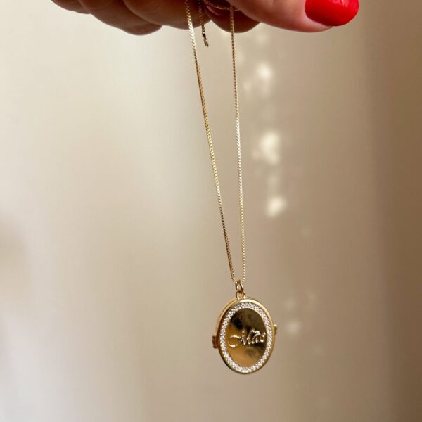 Colar Relicário Mãe em banho de Ouro 18K - Imagem 2
