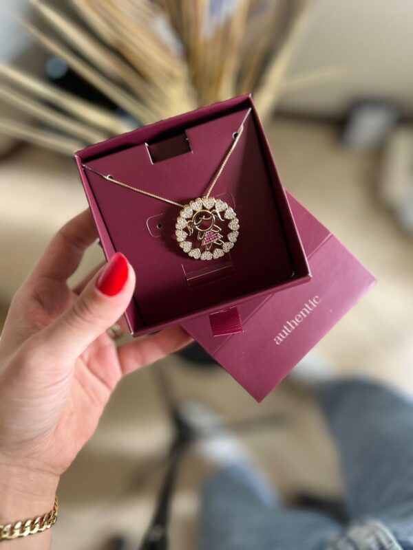Colar Filha Cravejado em banho de Ouro 18K