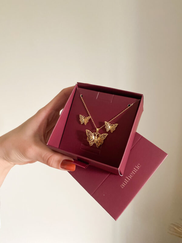 Conjunto Borboleta em banho de Ouro 18K