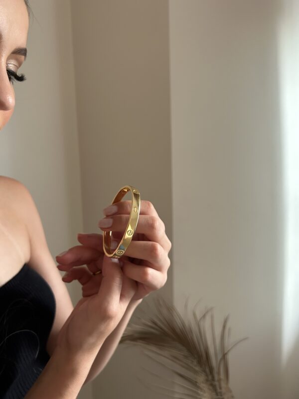 Bracelete Love em banho de Ouro 18K
