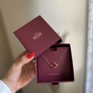 Colar Trevo Vinho em banho de Ouro 18K