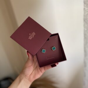 Brinco Trevo Verde em banho de Ouro 18K