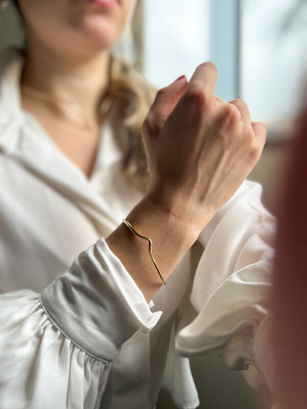 Bracelete Fio em banho de Ouro 18K - Imagem 2