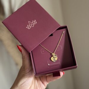 Colar com Medalha Personalizada de Coração em banho de Ouro 18K