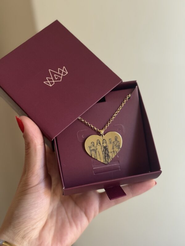 Colar Personalizado com medalha de Coração em banho de Ouro 18K