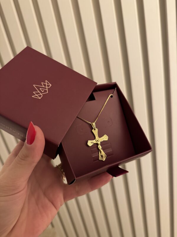 Corrente Cruz Masculina em banho de Ouro 18K