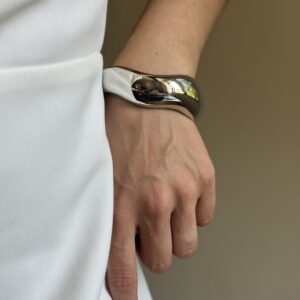 Bracelete abaulado em banho de Ródio