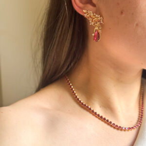 Brinco EarCuff Pink em banho de Ouro 18K