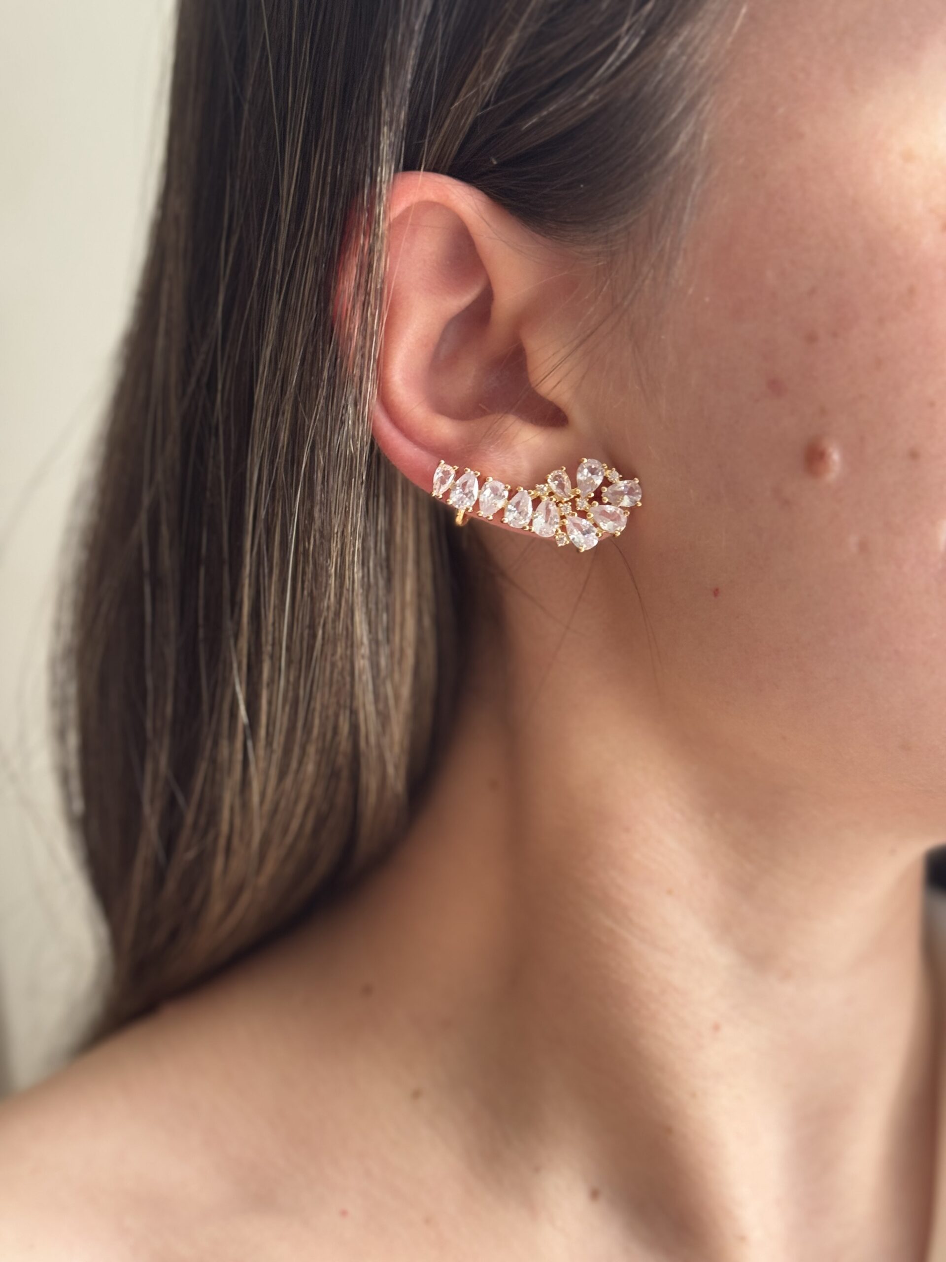 Brinco EarCuff Cristal em banho de Ouro 18K - Imagem 2