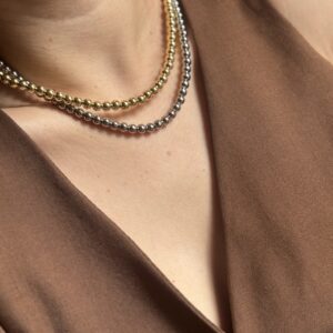 Colar Esfera em banho de Ródio