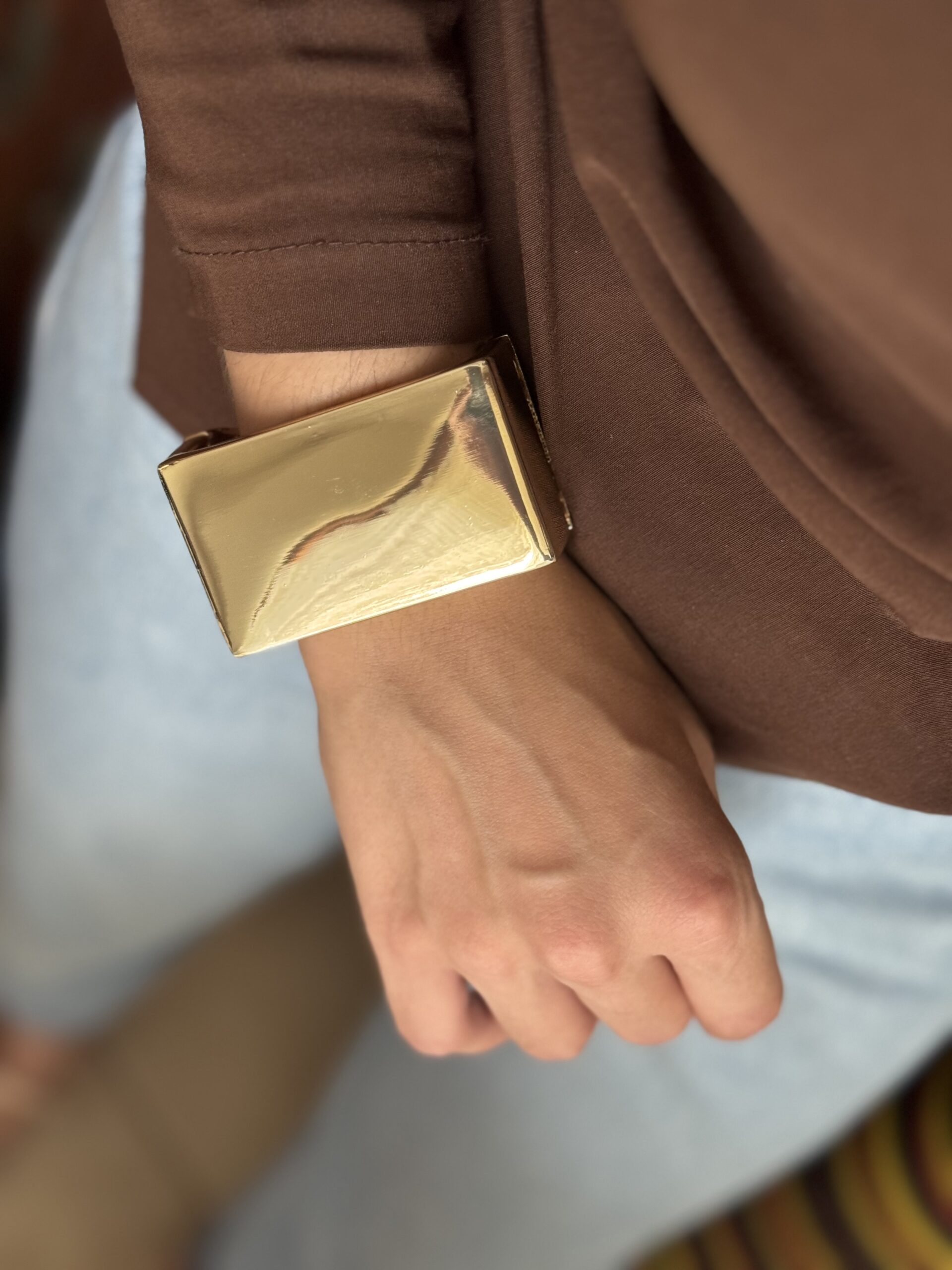 Bracelete Max Quadrado em banho de Ouro 18K