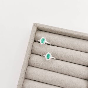 Anel Oval Acqua Cravejado em Prata 925