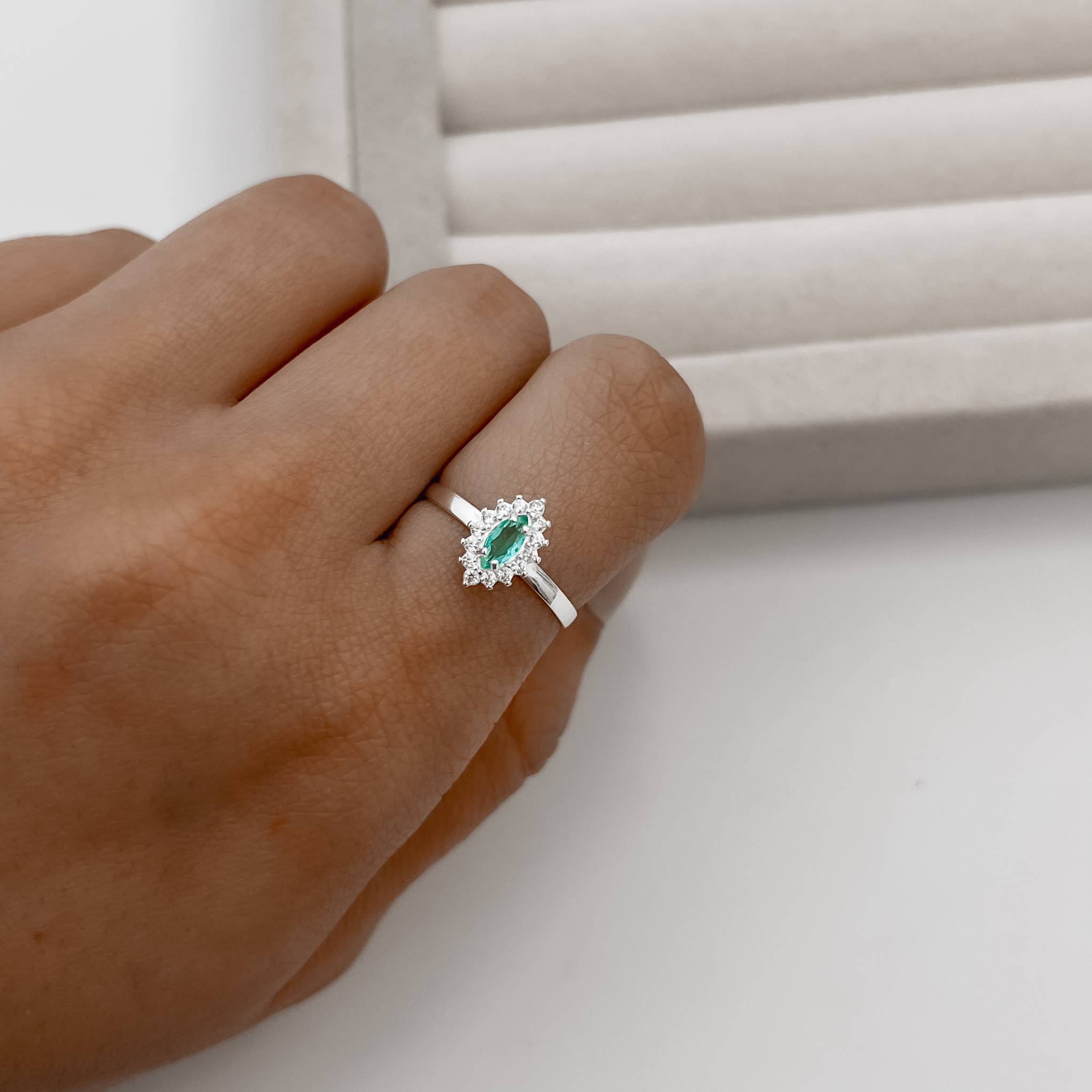 Anel Zircônia Navete Acqua em Prata 925 - Imagem 2