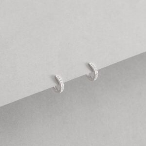 Argola Click Cravejada em Prata 925