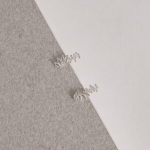 Brinco Ondulado com Zircônia em Prata 925