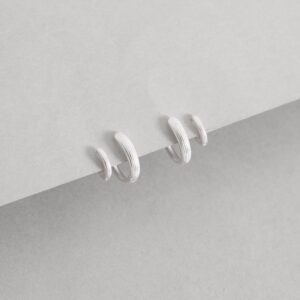 Dupla de Argolas lisas em Prata 925