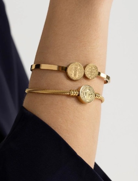 Bracelete Duplo Medalha de são Bento em aço inox - Imagem 2